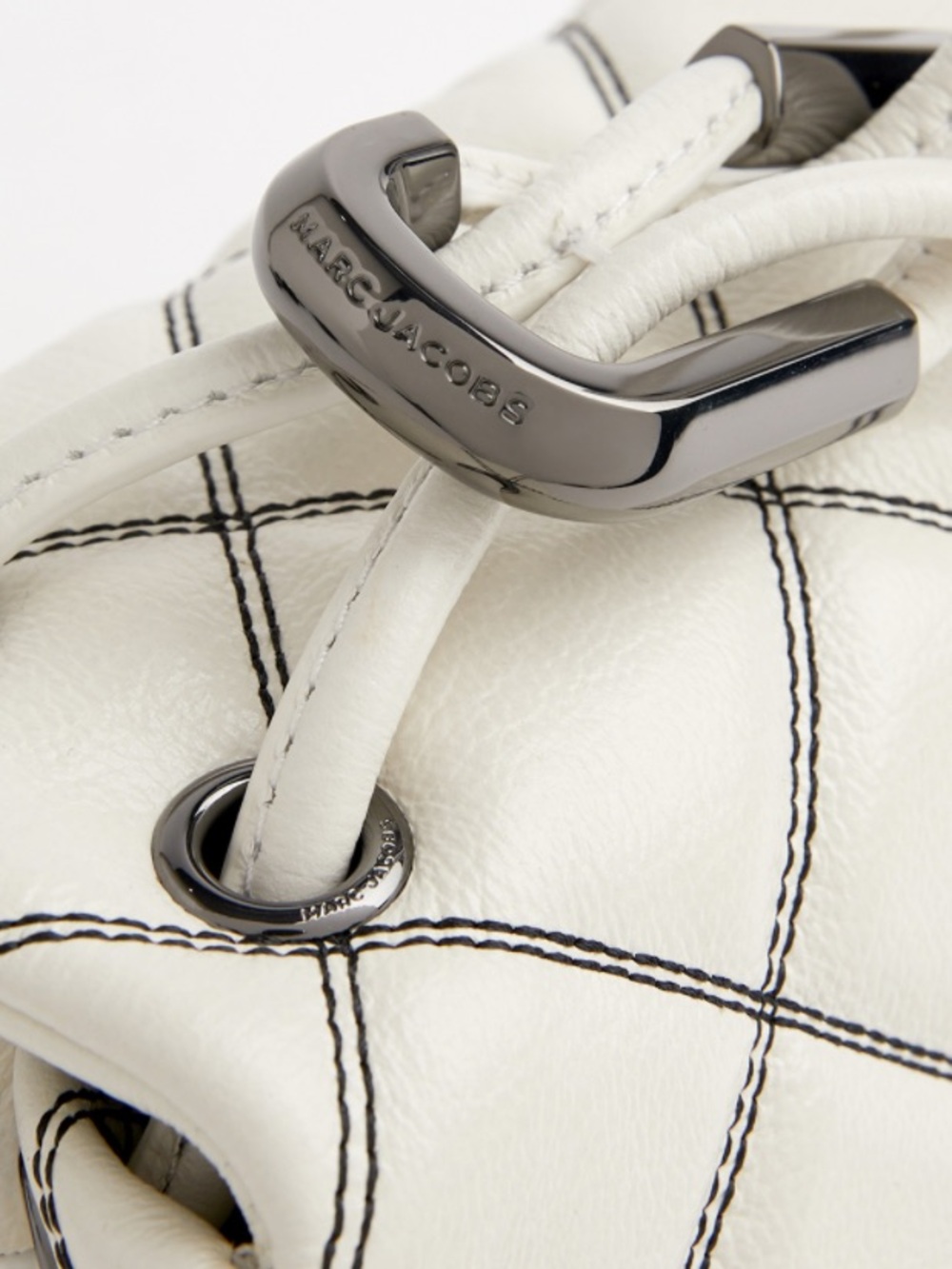 Marc JACOBS The Dual Mini Smooth Leather Quilted Shoulder Bag - Picture 6 of 8